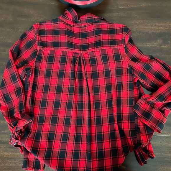 EUC Calvin Klein Women’s Red Flannel Shirt Sz L - Picture 2 of 3